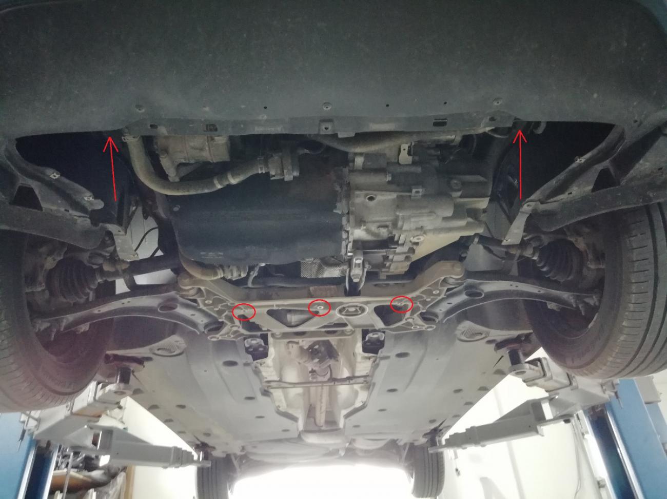 Engine skid plate Audi Q3 - 3