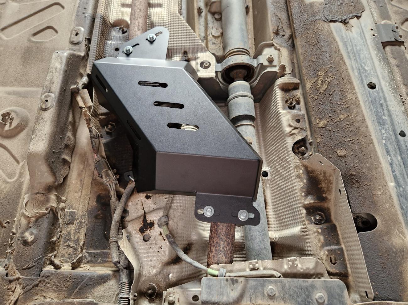 EGR skid plate Dacia Duster - 7