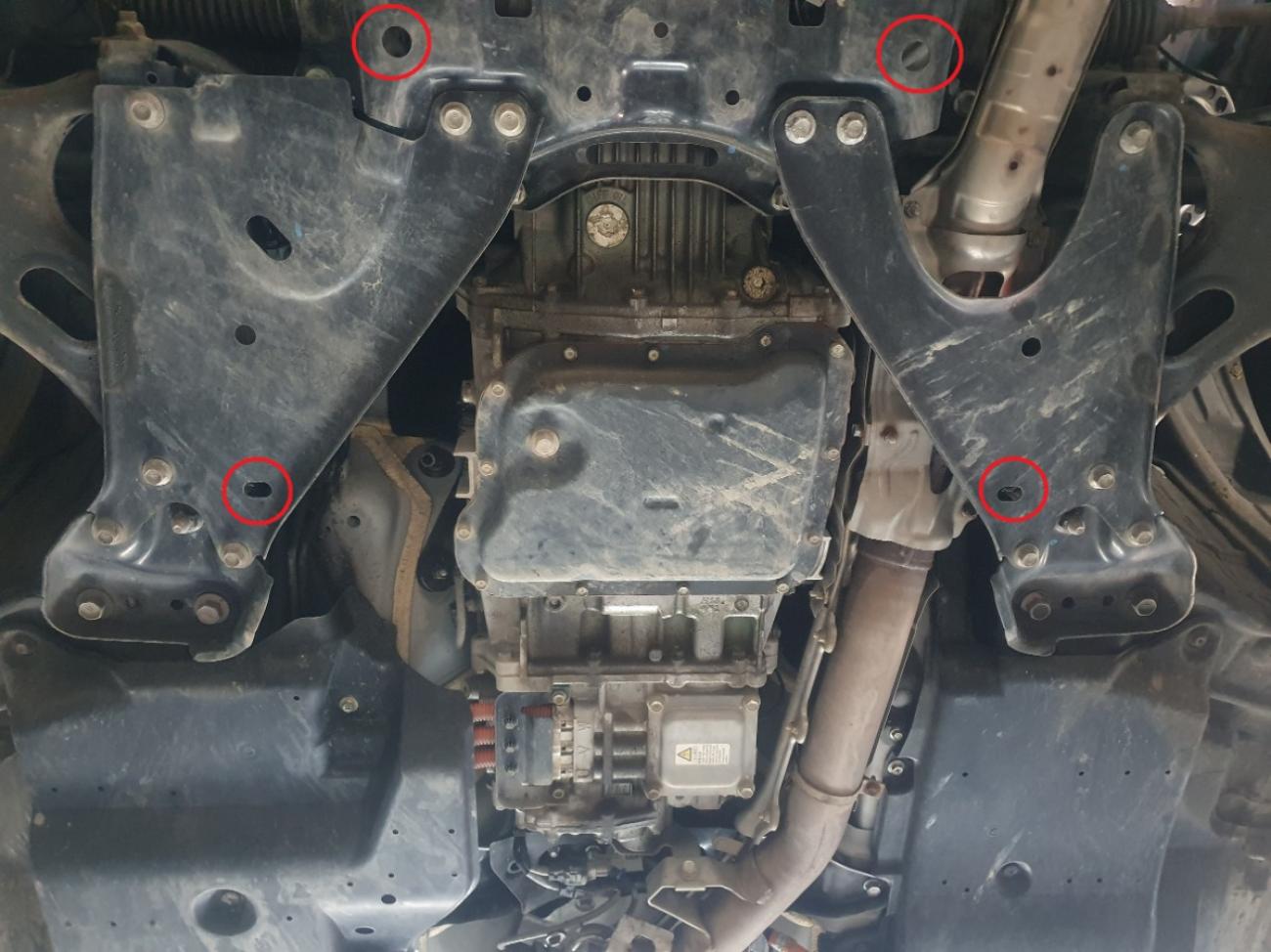 Gearbox skid plate for Subaru XV - 3
