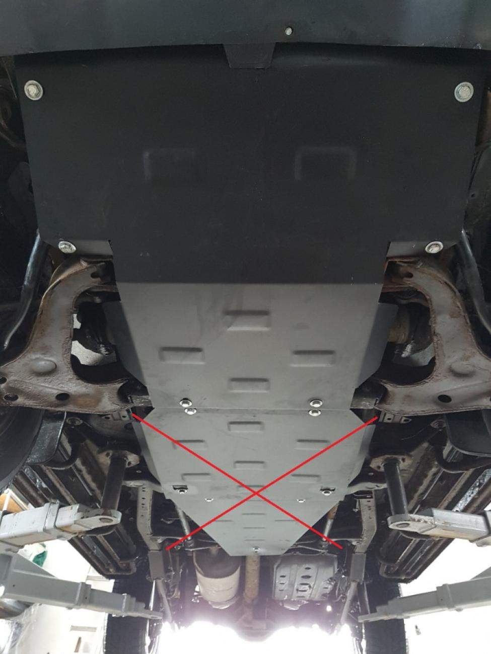 Engine and cooler skid plate Mitsubishi Pajero Sport 1 - 4