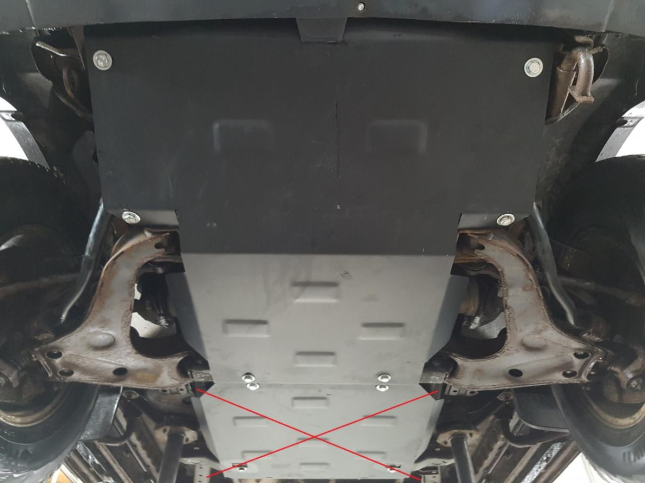 Engine and cooler skid plate Mitsubishi Pajero Sport 1 - 3