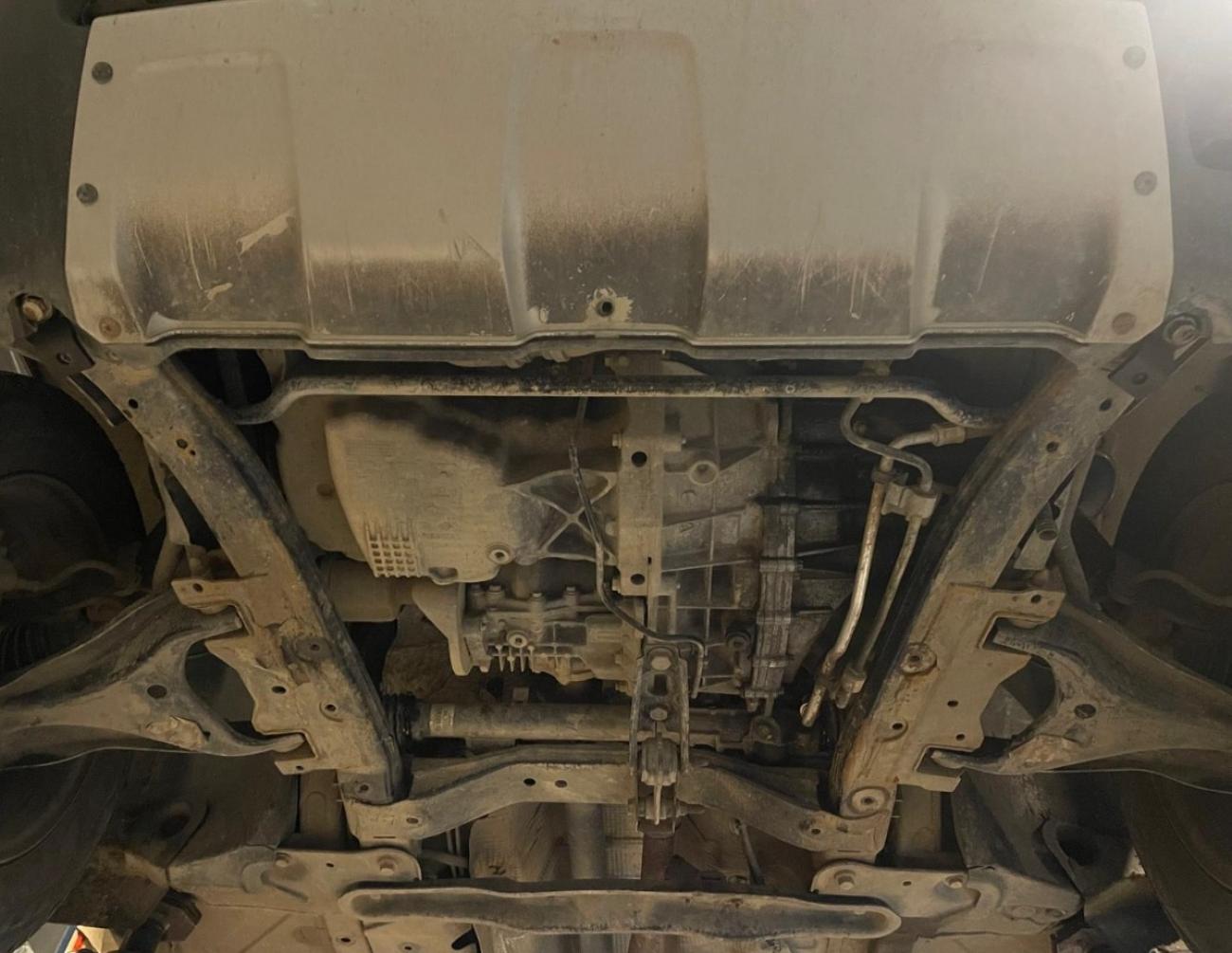 Aluminum engine skid plate Dacia Duster - 4