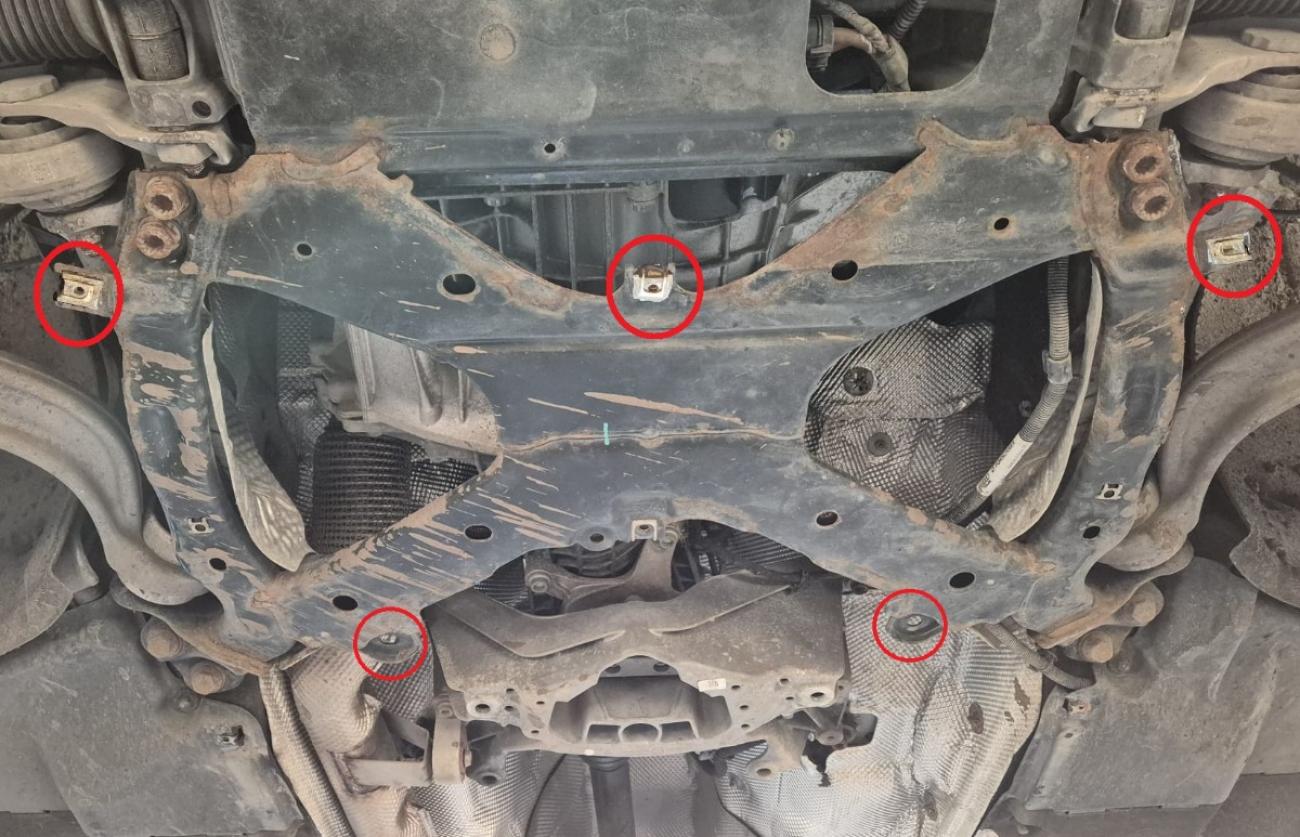 Gearbox skid plate Audi Q5 - 3