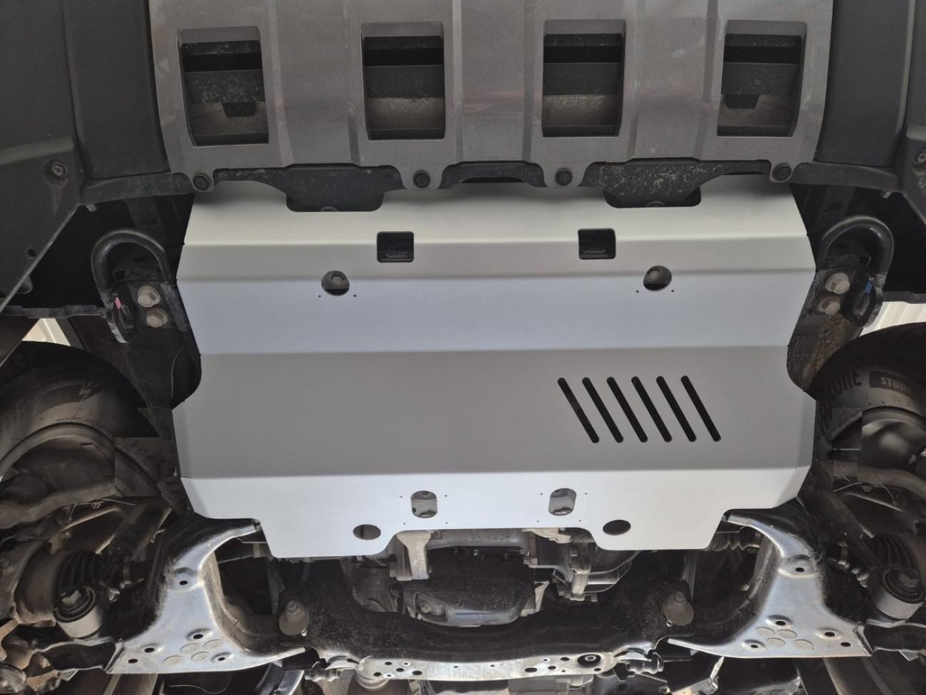 Aluminum radiator skid plate Toyota Land Cruiser 250 - 3