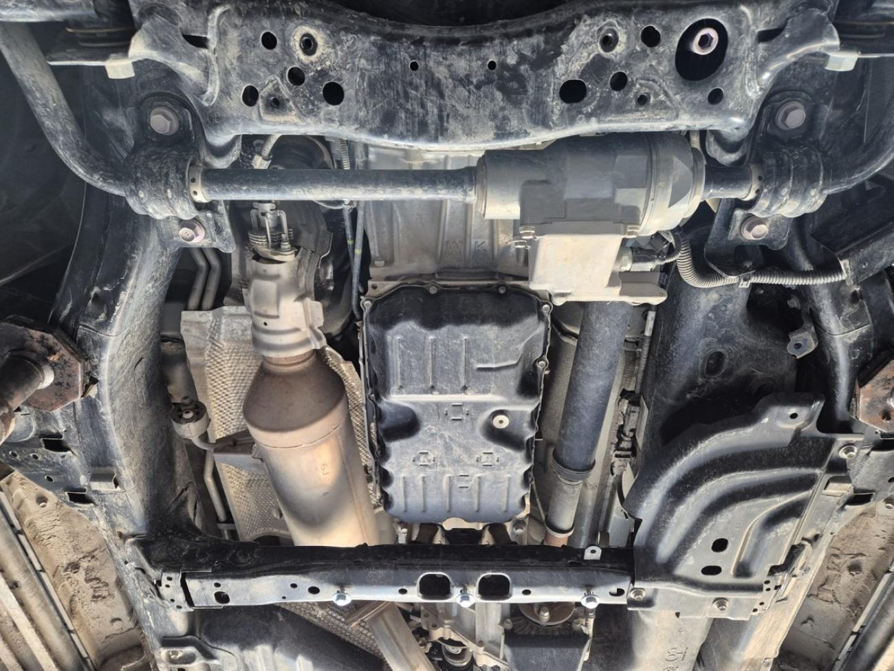 Aluminum gearbox skid plateToyota Land Cruiser 250 - 4