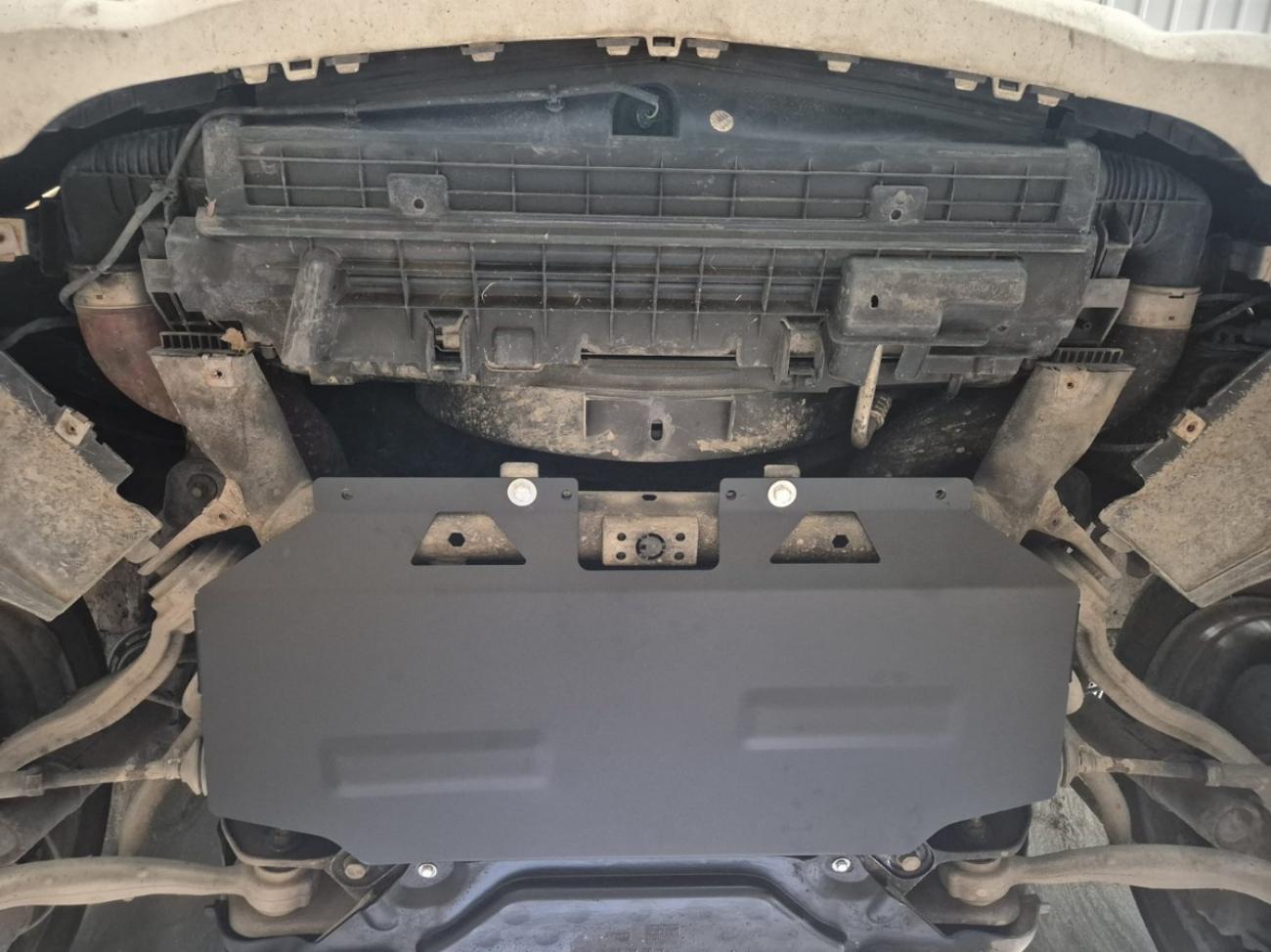 Engine skid plate Mercedes C-Class W204 - 4