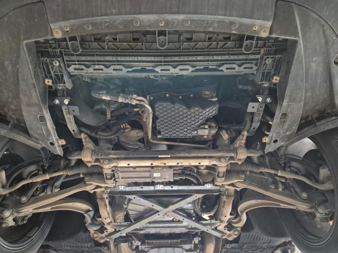 Engine skid plate Porsche Macan - 4
